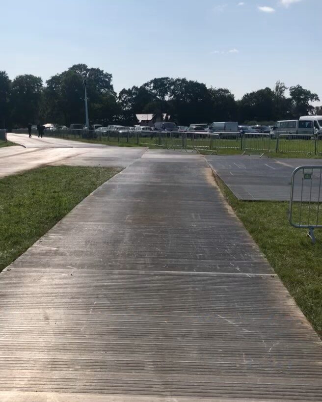 Instagram post from secure_guard_security. This post is in position 0.